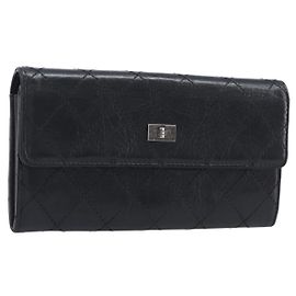 Portefeuille long CHANEL 2.55 Matelassé en cuir noir avec CC argenté Auth 205240V