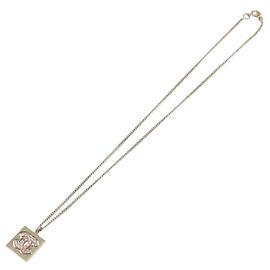 Pingente Chanel Square CC em metal