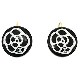 Brincos de pino Chanel Coco Mark Camélia Banhados a Ouro Preto Branco