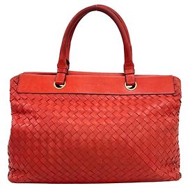 Bottega Veneta Handtasche aus rotem Leder