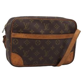 LOUIS VUITTON Monogram Trocadero 27 Shoulder Bag M51274 LV Auth 205441