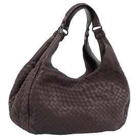 Sac à main Bottega Veneta INTRECCIATO Campana en cuir marron 125787 Auth LN096V
