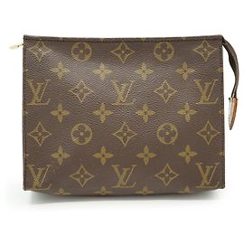 Louis Vuitton Vintage Monogram Poche Toilette 19