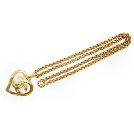 Chanel Colar de Coração CC Vintage