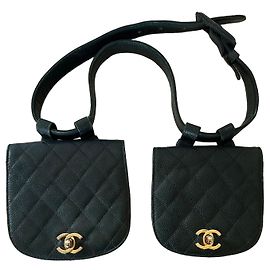 Chanel Cinturón Bolso Acolchado en Cuero Granulado Verde