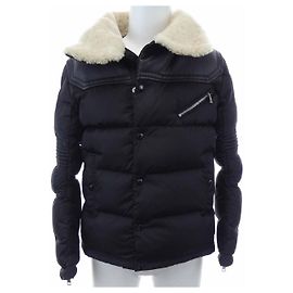 Casaco de Penas e Pele de Carneiro Moncler LEO