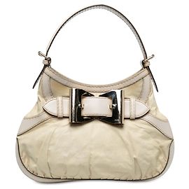 Gucci Queen Hobo aus weißem Kalbsleder