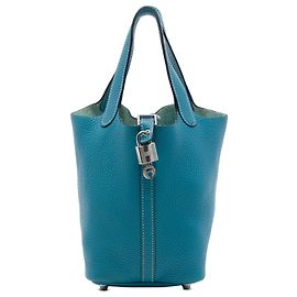 Hermès Blue Clemence Picotin Lock 18