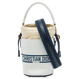 Saco Bucket Dior Vibe com cordão em pele de vitelo micro bege