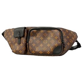 Bolsa de cintura Louis Vuitton Monogram Macassar Christopher