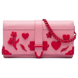 Bolso bandolera con cadena Prada Cahier Heart and Flower en piel de becerro City con ribetes de Saffiano, Rosa