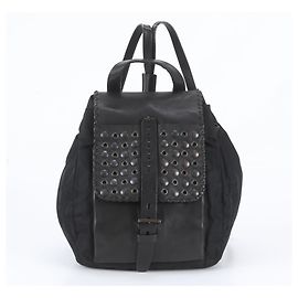 Mochila Prada em nylon Tessuto com logótipo triangular e tachas de couro