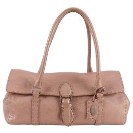 Fendi Selleria Linda Schultertasche aus Leder