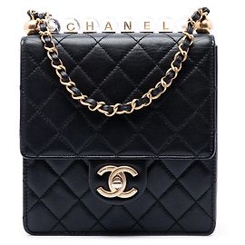 Chanel Black Small Quilted Lambskin Chic Pearls Flap