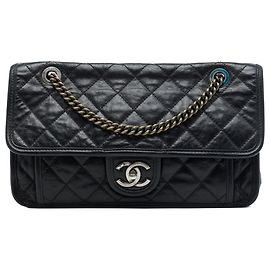 Chanel Black Medium Quilted Calfskin French Riviera Flap