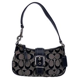 Bolsa Demi Pouch COACH Canvas Signature Buckle