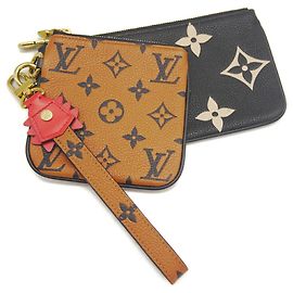 Louis Vuitton Pochette Trio Crafty Collection