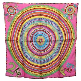 Hermès HERMES Carre 45 Seidentuch Pink Multicolor Auth ki6862M