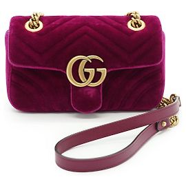 Gucci GG Marmont Mini-Schultertasche aus Samt mit Kette