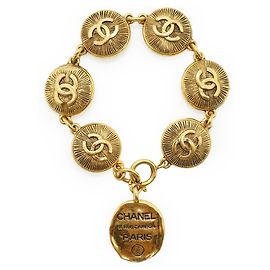 Chanel Bracciale Medaglione Vintage CC Starburst 31 Rue Cambon Paris