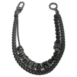 Amuleto de bolso Louis Vuitton Black
