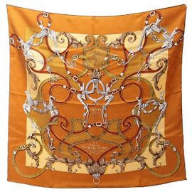 Hermès Hermes Carre 90 L'Instruction du Roy Tuch