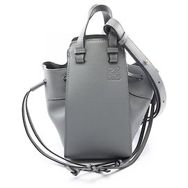 Borsa Mini Hammock con coulisse Loewe