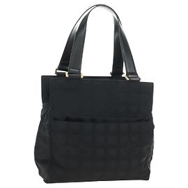 CHANEL Saco Tote New Travel Line Nylon Preto Ouro CC