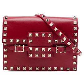 Bolsa Tiracolo Valentino Rockstud com Aba e Fivela em Pele de Vitelo Vermelha