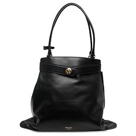 Borsa a tracolla Prada Etude Softy in pelle di vitello nera