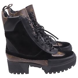 Louis Vuitton Laureate Plateau Desert Boots aus schwarzem Leder