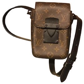 Louis Vuitton Monogram Pochette Voyage MM Bag