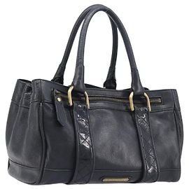 BURBERRY Handtasche aus Leder Schwarz Gold authentisch ki6914A