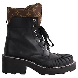 Stivali stringati in pelle nera Louis Vuitton