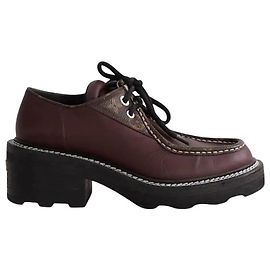 Louis Vuitton Scarpe Derby stringate basse district bordeaux