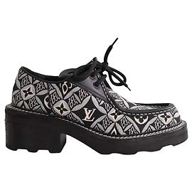Louis Vuitton Scarpe Derby in tela beaubourg nere con lacci