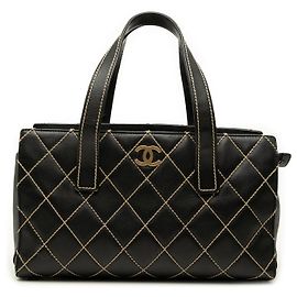 Sac Tote Chanel Medium CC Quilted Calfskin Wild Stitch Noir