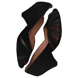 Autre Marque Escarpins compensés en daim noir