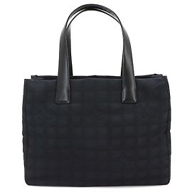 Sac à main Chanel New Travel Line Tote MM