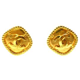 Boucles d'oreilles clips Chanel Gold CC plaquées or motif rhombus