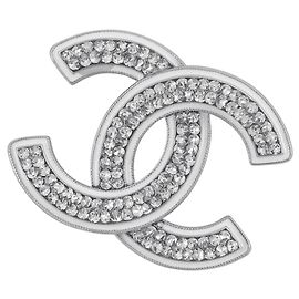 Chanel Coco Mark Brosche