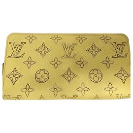 Louis Vuitton Mahina Long Wallet