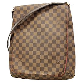Louis Vuitton Damier Musette Schultertasche