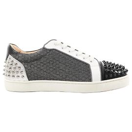 Sapatilhas casuais Christian Louboutin Seavaste 2 Orlato em couro com spikes, Cinza, Tamanho 41 EU