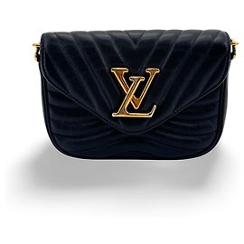 Louis Vuitton New Wave Multi Pochette de piel acolchada
