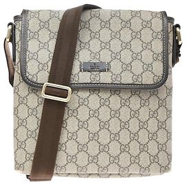 Gucci GG Coated Canvas Small Messenger Bag mit Klappe