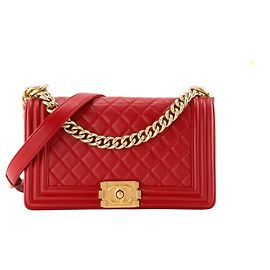 CHANEL - Borsa a tracolla Boy Chanel in pelle liscia rossa