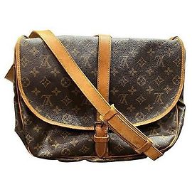 Bolso de hombro Louis Vuitton Saumur 35 Monogram