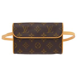 Louis Vuitton Florentine Pochette Canvas