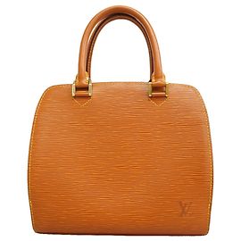 Bolsa Louis Vuitton Epi Pont Neuf em Gold Cipango
